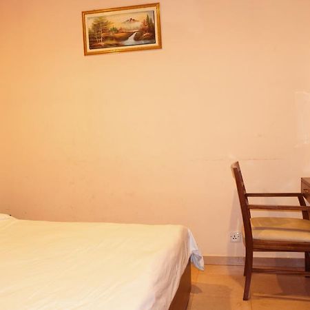 Aryal International Hotel Catmandu Exterior foto